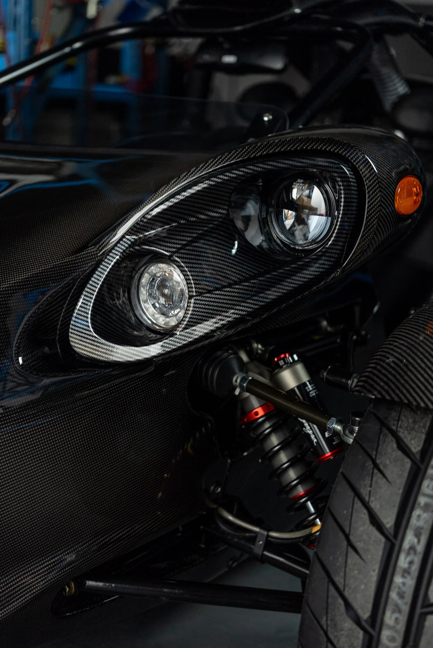 RR Carbon exposed carbon headlight detail